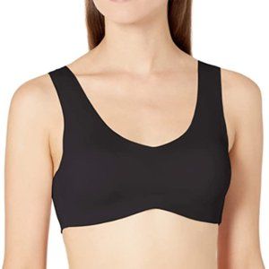 NWT Hanes Ultimate Ultra Light Comfort Bra Sm